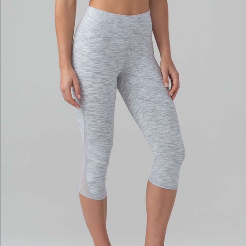 Lululemon train times crop